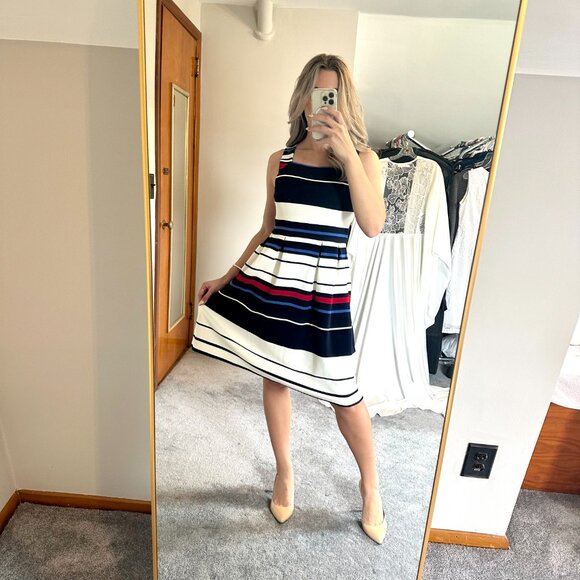VINTAGE Adrianna Papell white colorblock striped flare dress, Size 4 - Picture 4 of 13